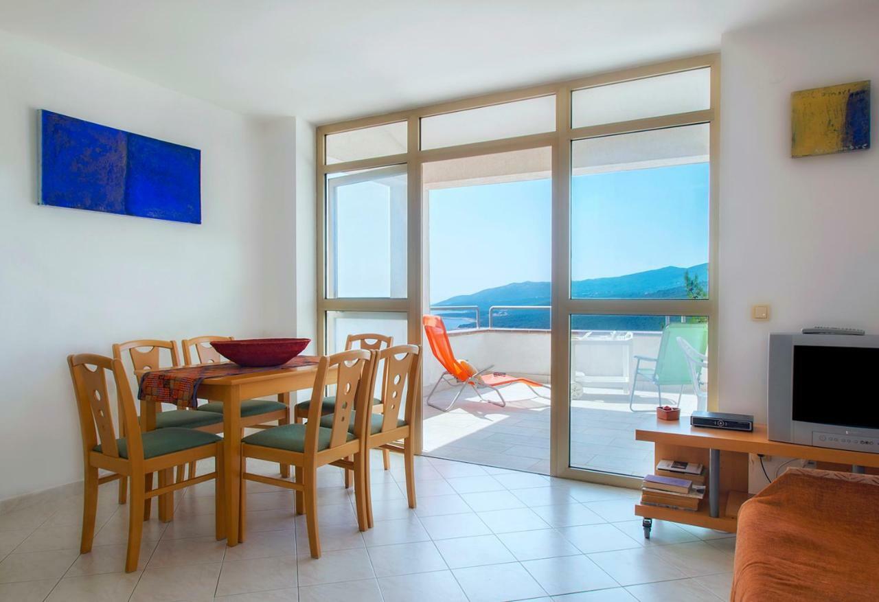 Lily Apartment 拉巴克 外观 照片